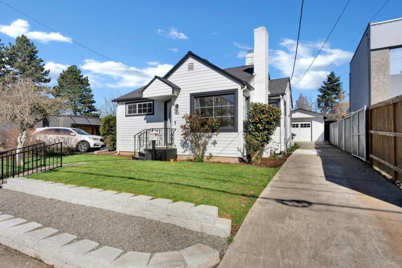 Picture Perfect Bungalow In The Heart Of Dt Βανκούβερ Εξωτερικό φωτογραφία
